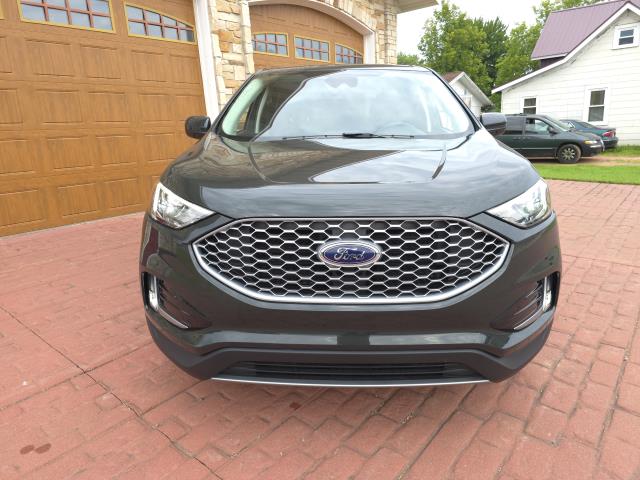 2023 Ford Edge SEL photo 8