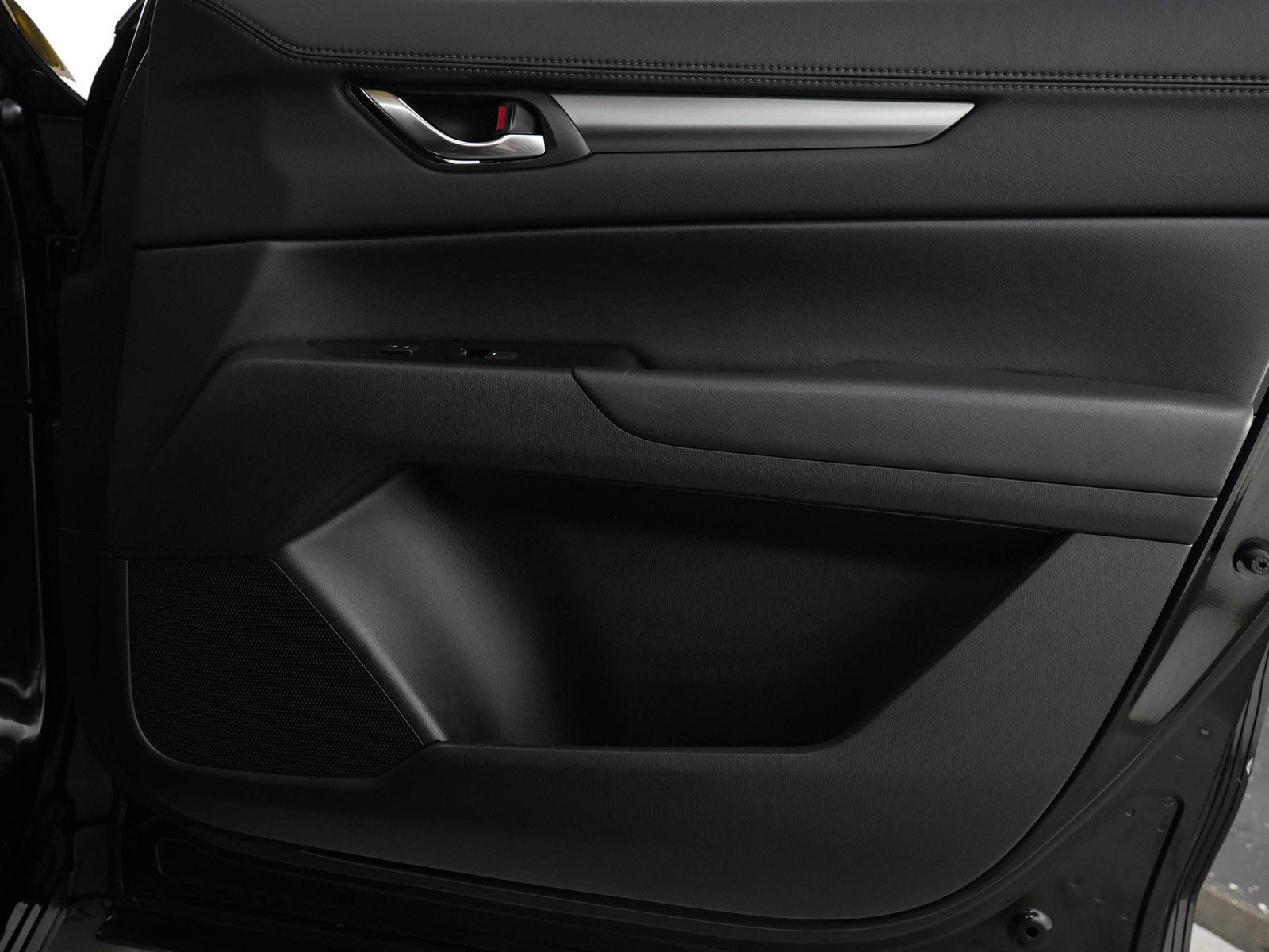 2023 Mazda CX-5 2.5 S Preferred photo 6