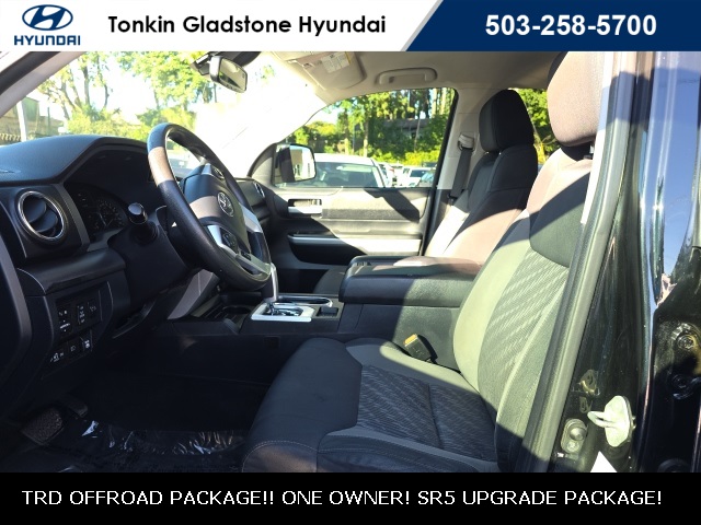 2019 Toyota Tundra SR5 photo 8