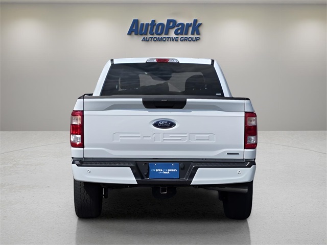 2022 Ford F-150 XL photo 4