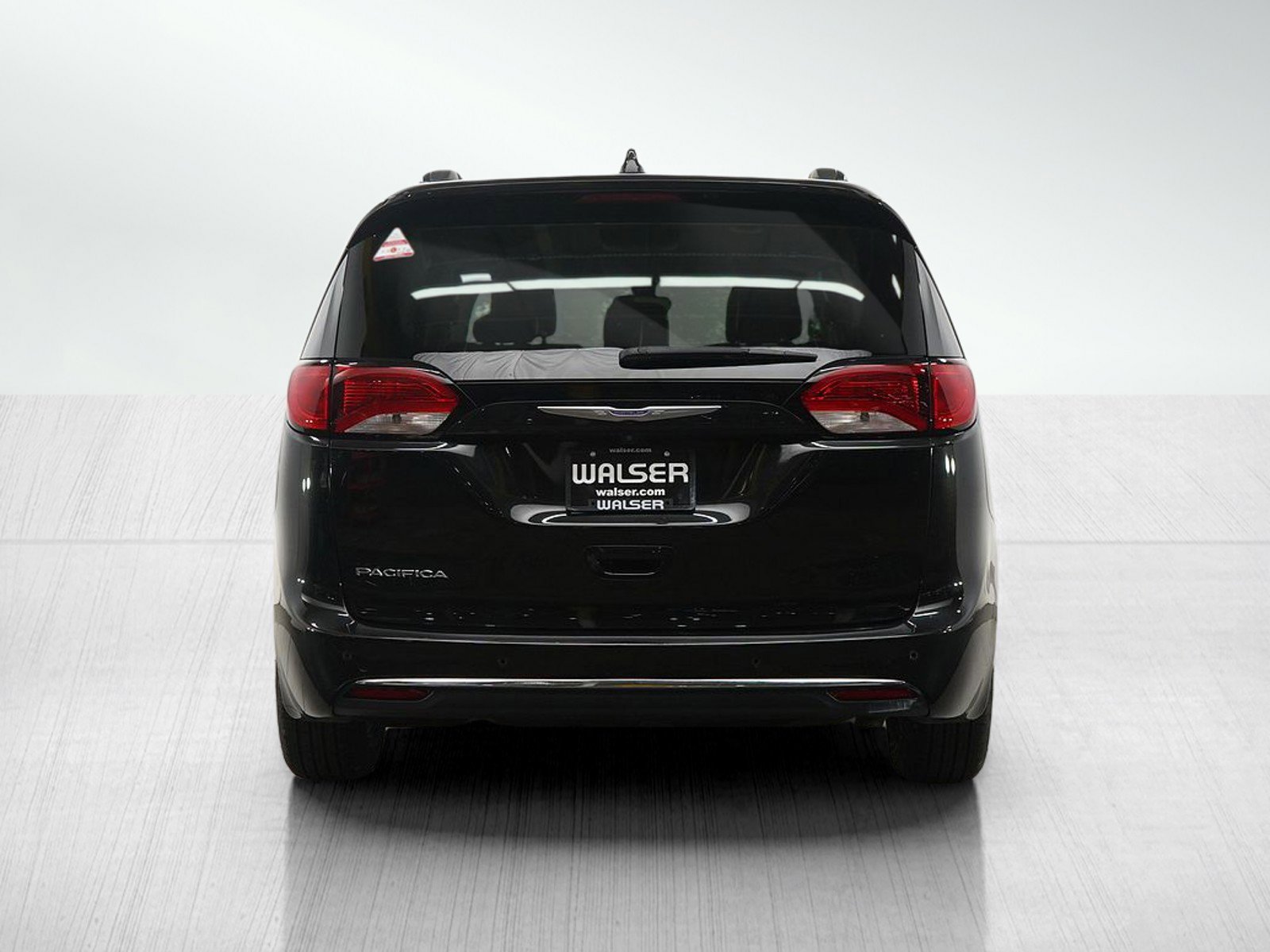 2018 Chrysler Pacifica Touring L photo 4