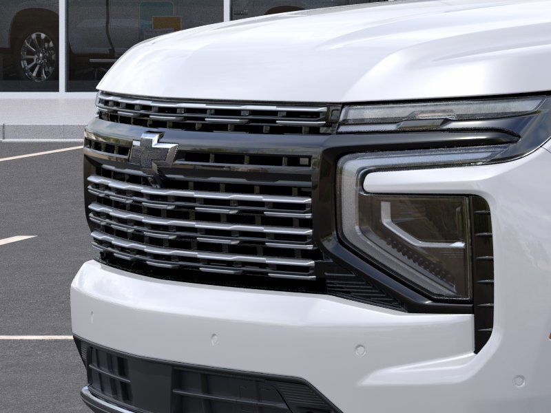 2025 Chevrolet Suburban High Country photo 13