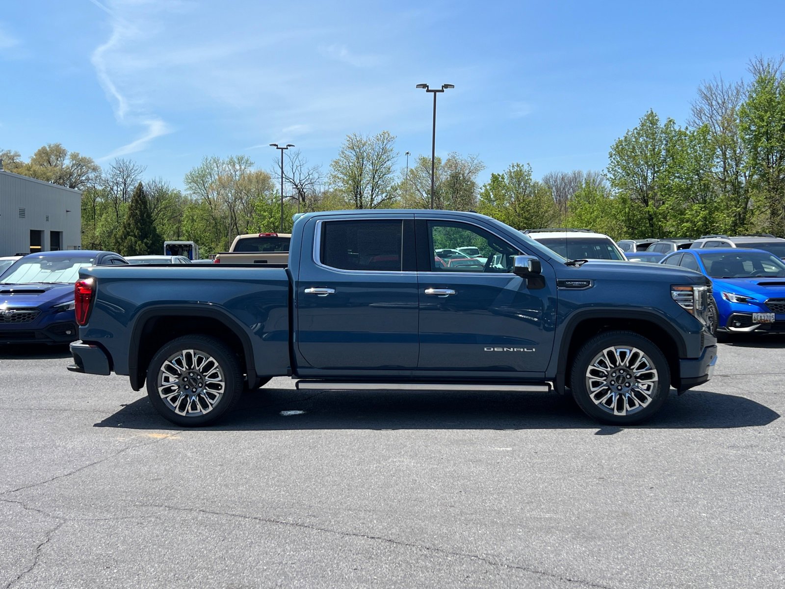 2025 Gmc Sierra 1500 Denali Ultimate photo 2
