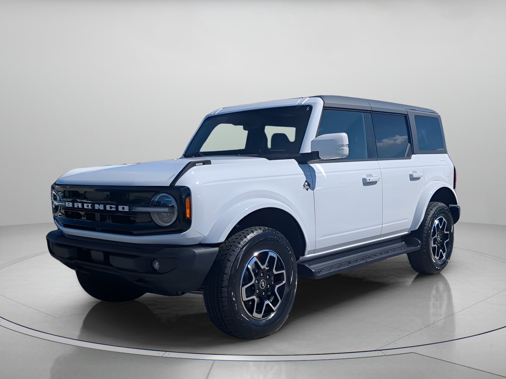 2025 Ford Bronco 4-Door Outer Banks's photo