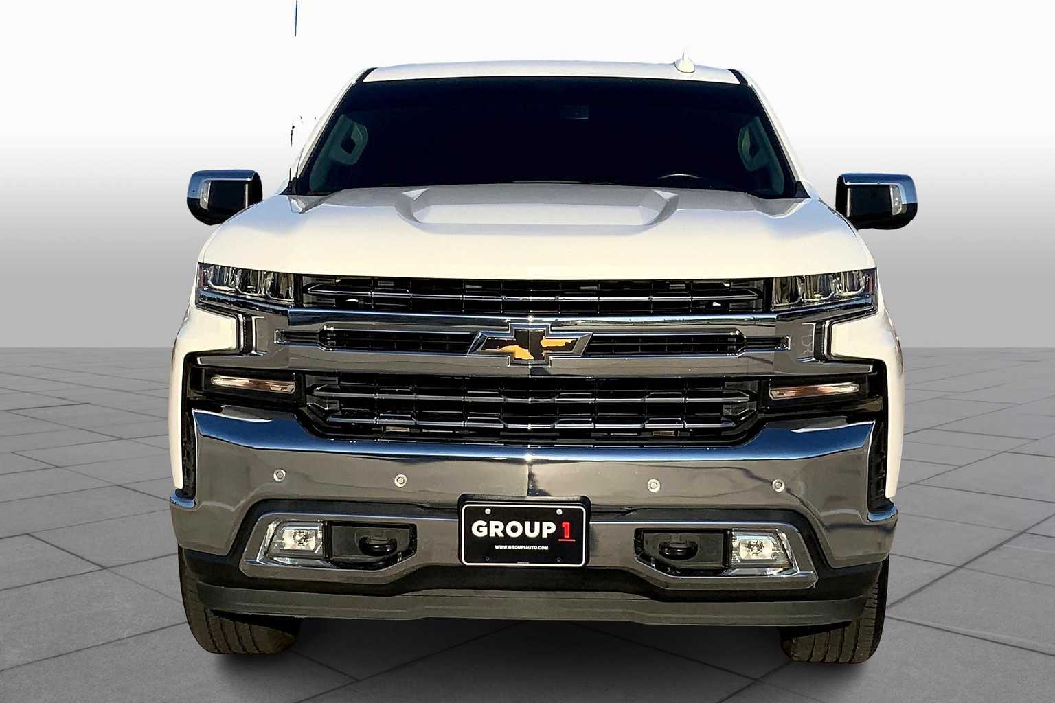 2021 Chevrolet Silverado 1500 LTZ photo 3