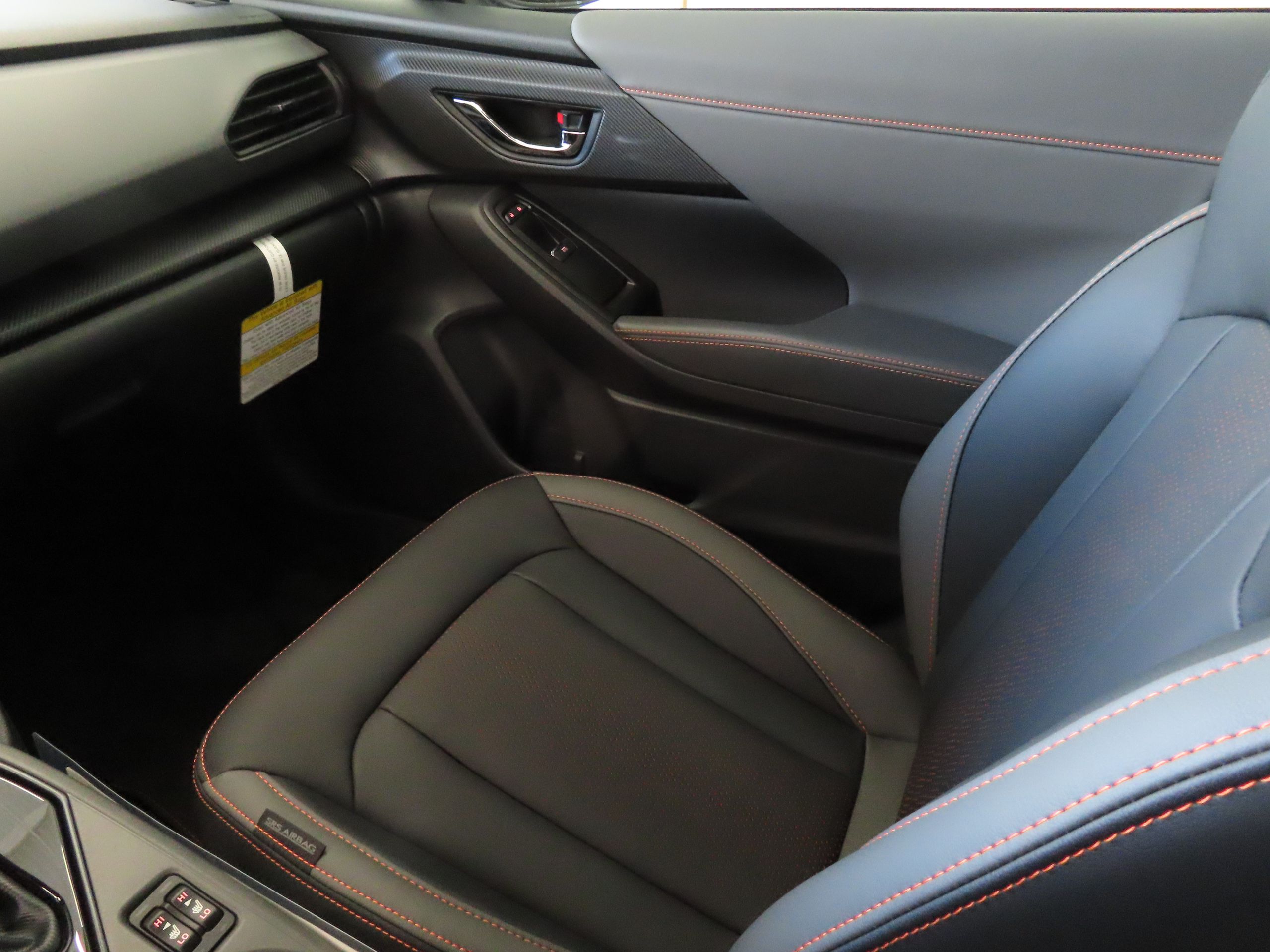 2025 Subaru Crosstrek Limited photo 17