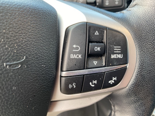2023 Ford Explorer XLT photo 17
