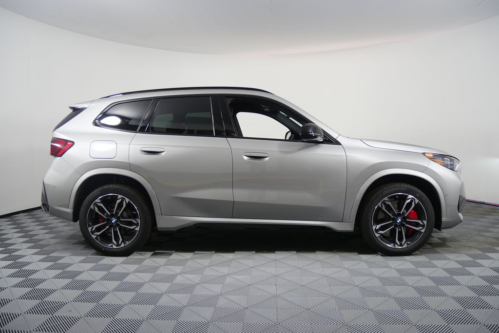 2025 Bmw X1 XDrive28i photo 2