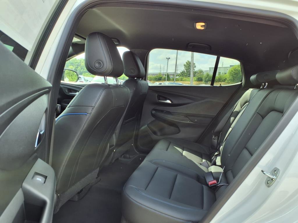 2025 Buick Envista ST photo 15