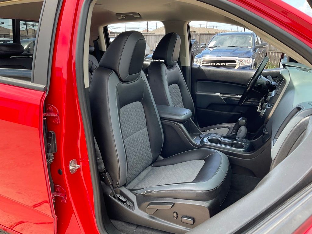 2019 Chevrolet Colorado Z71 photo 10