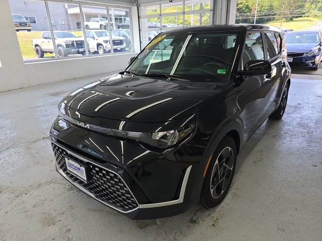 2023 Kia Soul EX photo 9