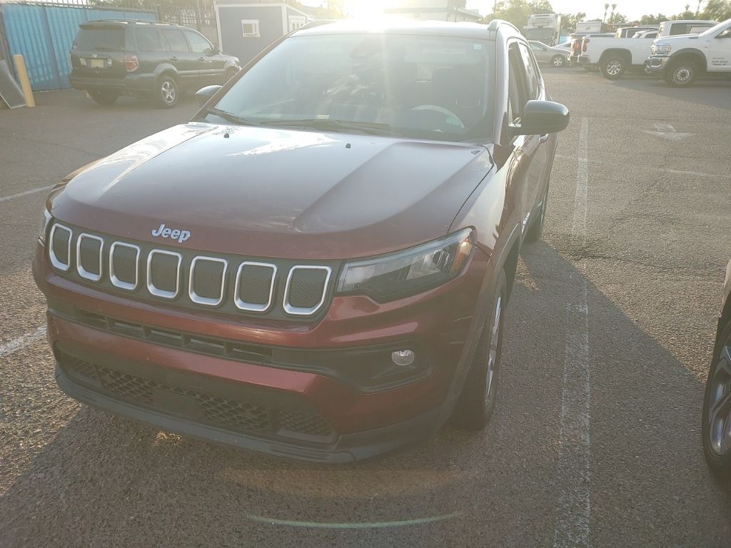 2022 Jeep Compass Latitude photo 11