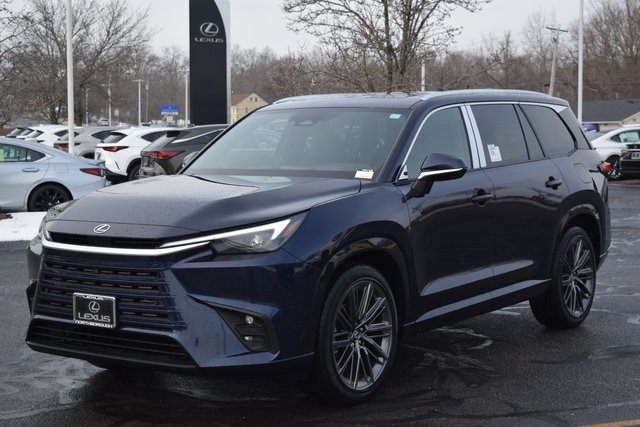 2026 Lexus TX Luxury's photo