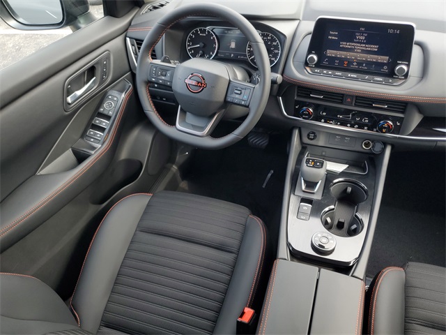 2026 Nissan Rogue SV photo 4