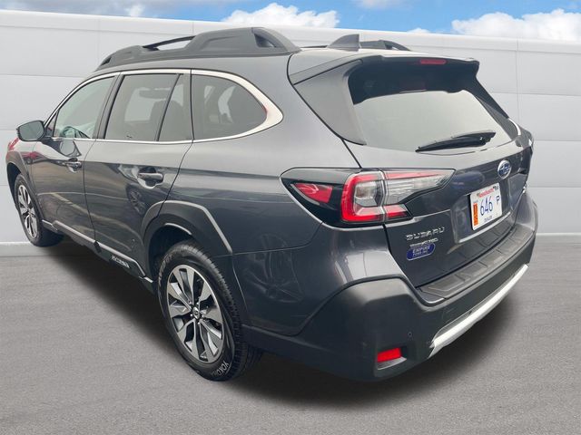 2024 Subaru Outback Limited XT photo 2