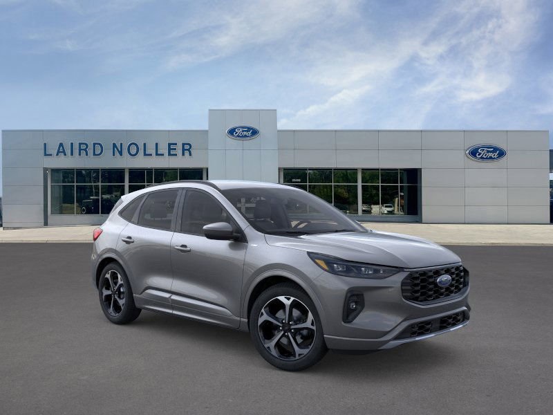 2025 Ford Escape ST-Line Elite photo 3