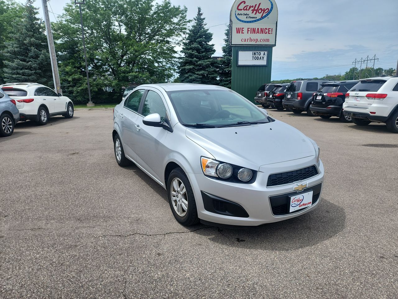 Used 2014 Silver Chevrolet LT SEDAN image 1