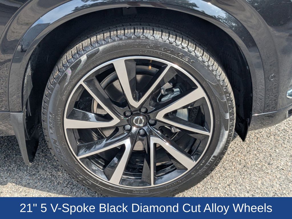 2023 Volvo XC90 Plus photo 7