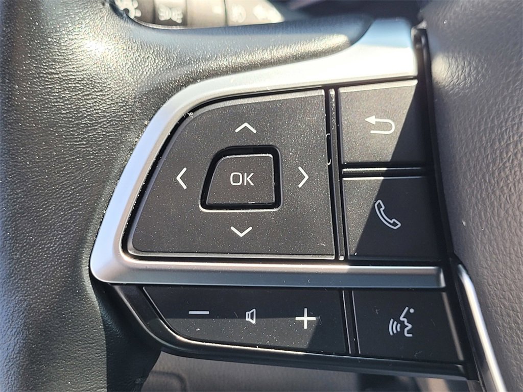 2020 Toyota Highlander XLE photo 25
