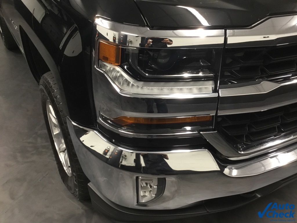 2017 Chevrolet Silverado 1500 LT photo 18