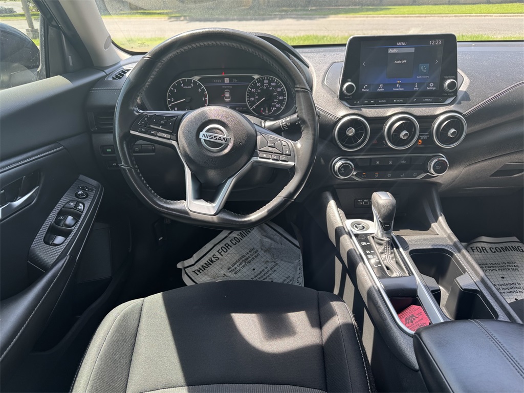 2022 Nissan Sentra SV photo 13
