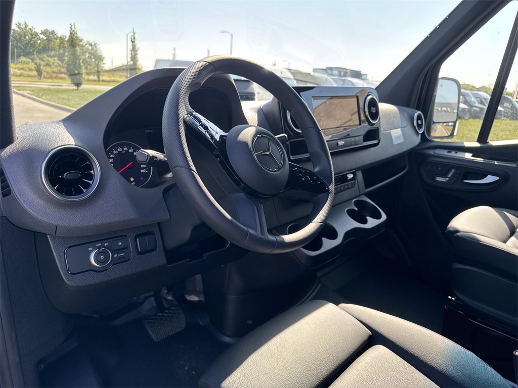 2026 Mercedes Benz S 4MATIC photo 18