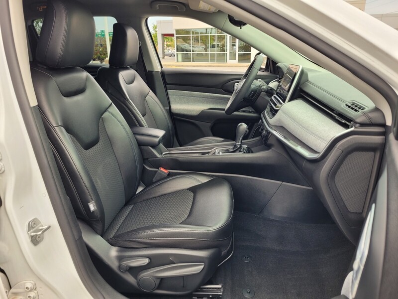 2022 Jeep Compass Latitude photo 15