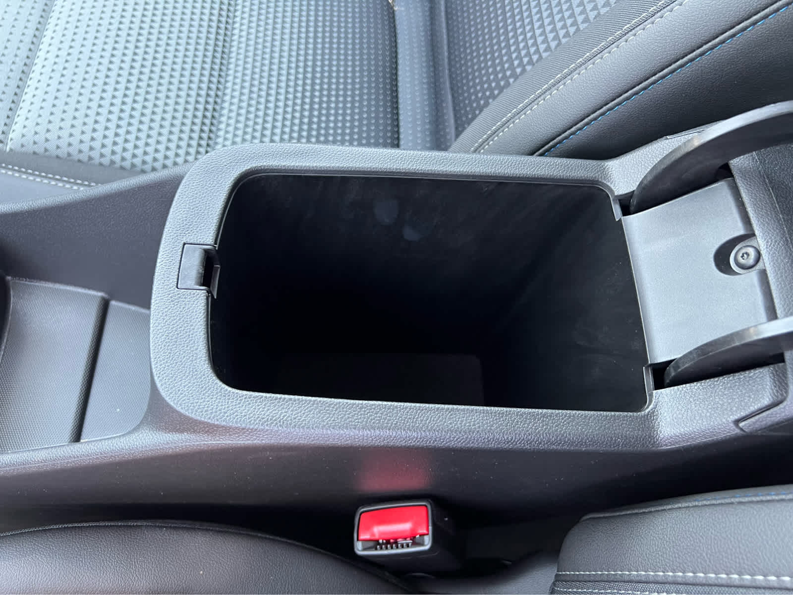 2025 Chevrolet Trax LT photo 20