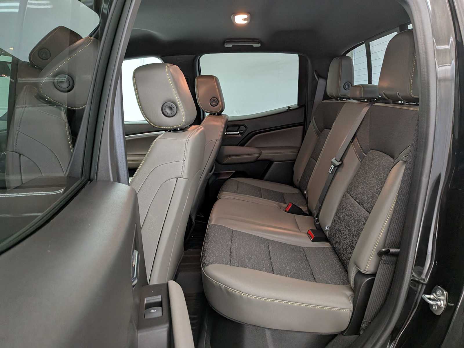 2024 Chevrolet Colorado ZR2 photo 16
