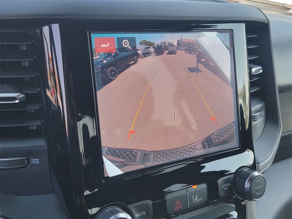 2025 Ram 1500 Tradesman photo 15