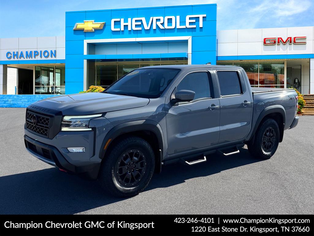 2022 Nissan Frontier PRO-X's photo