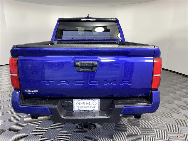 2024 Toyota Tacoma 4x4 Double Cab photo 3