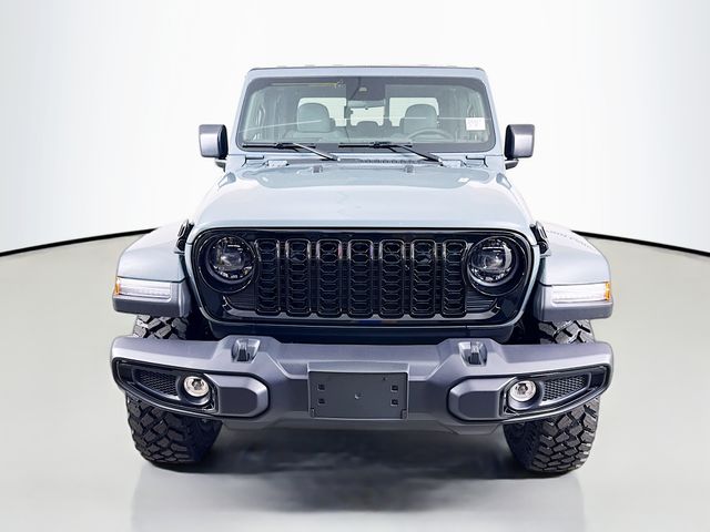 2025 Jeep Gladiator Willys photo 2