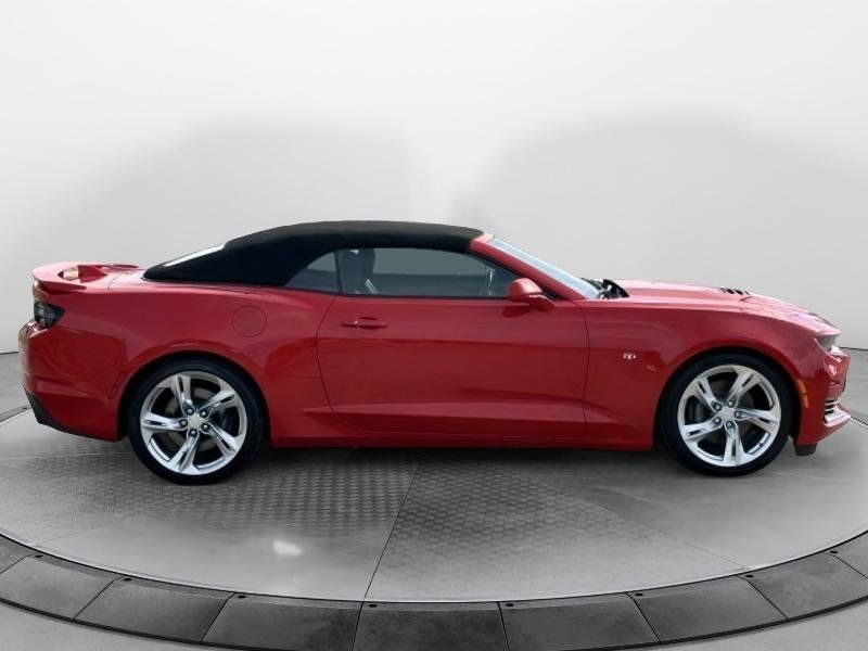 2022 Chevrolet Camaro 2SS photo 2