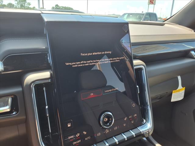 2025 Gmc Yukon photo 16