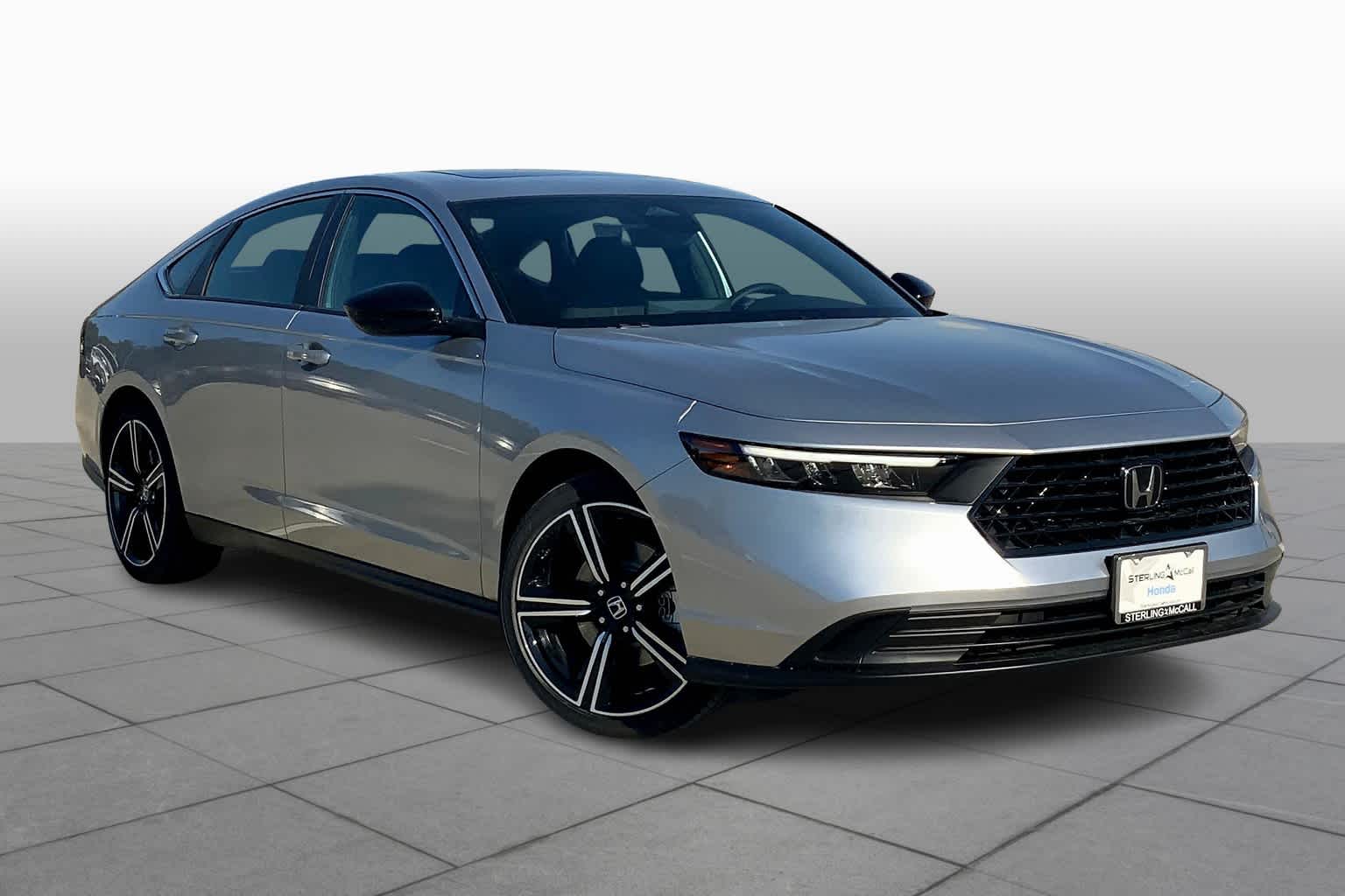 2025 Honda Accord Hybrid Sport photo 2