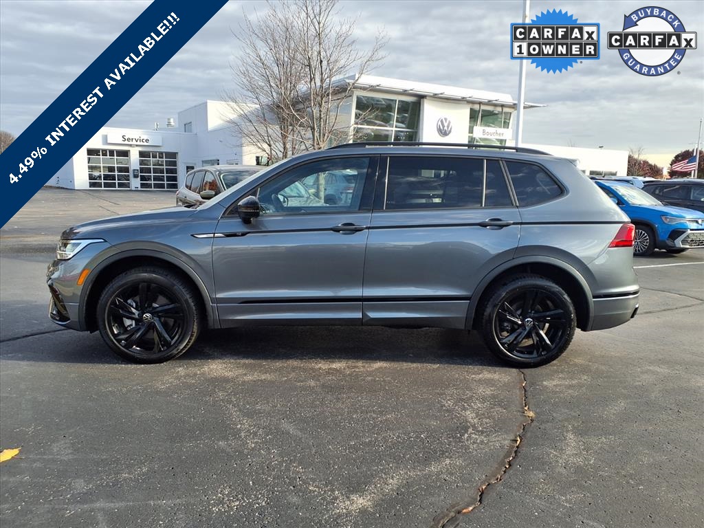2024 Volkswagen Tiguan SE R-Line Black photo 4