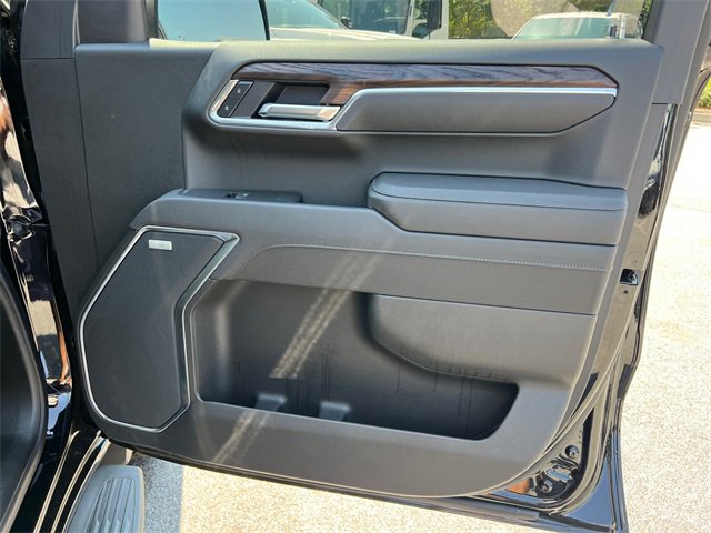 2025 Gmc Sierra 1500 SLT photo 13