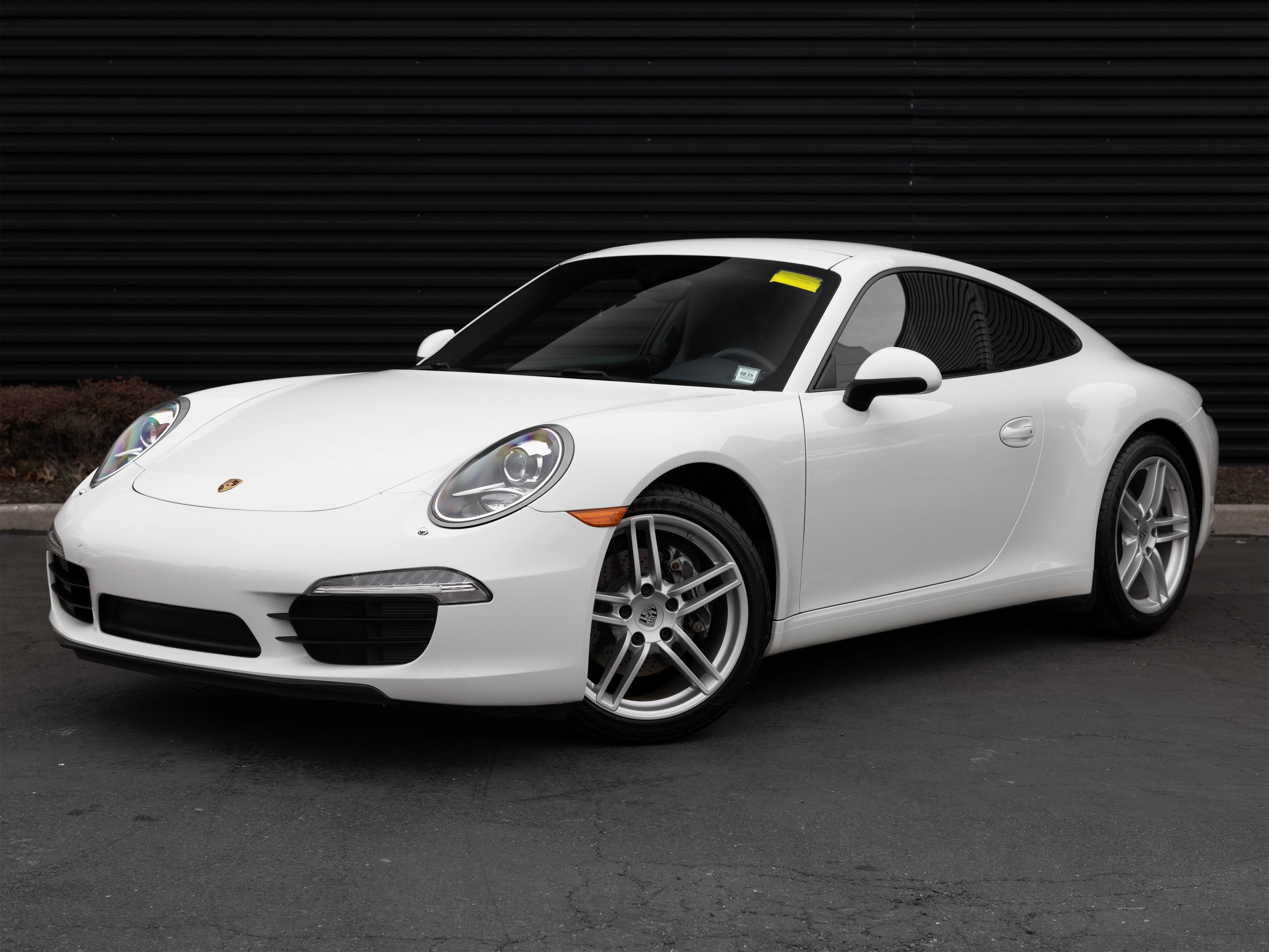 2013 Porsche 911 Carrera's photo