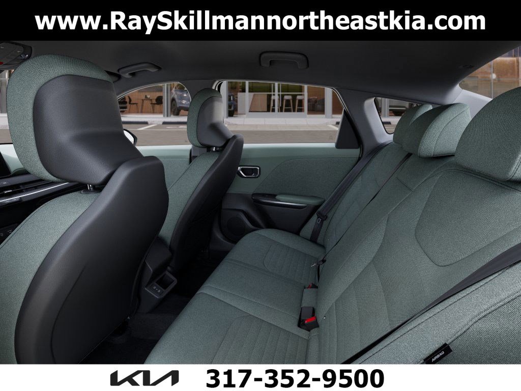2025 Kia K4 EX photo 17