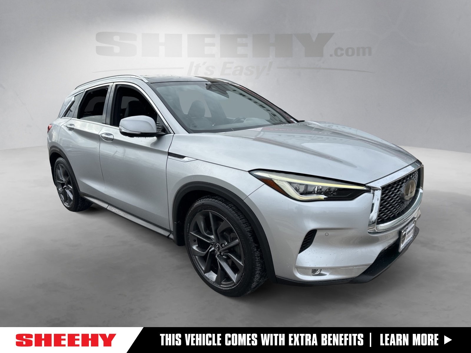 2019 INFINITI QX50 Essential's photo