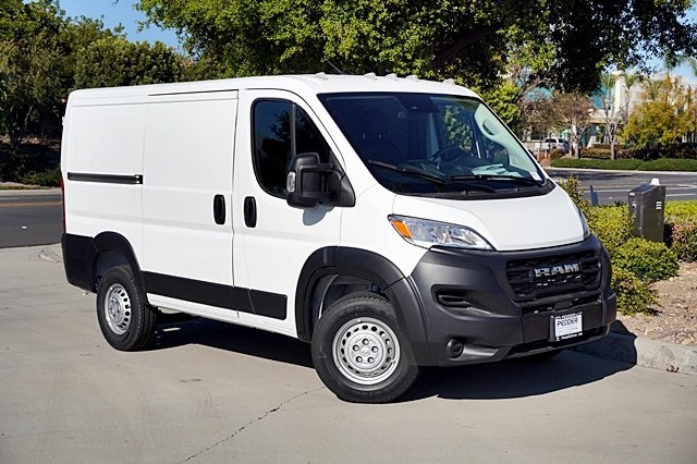 2025 Ram ProMaster 1500 photo 3