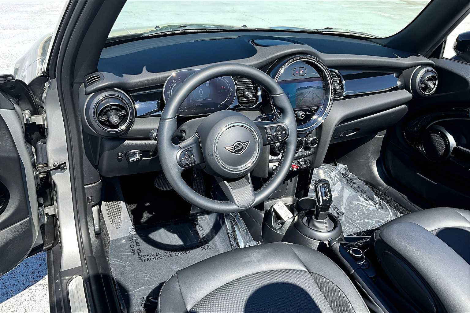 2023 Mini Cooper Convertible photo 15