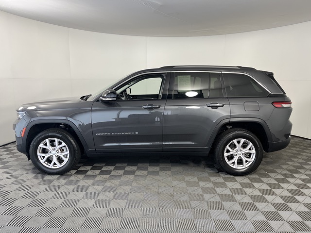 2022 Jeep Grand Cherokee Limited photo 4