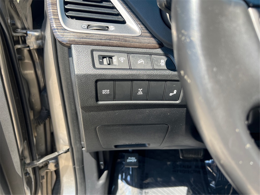 2014 Hyundai Santa Fe Sport 2.0T photo 16