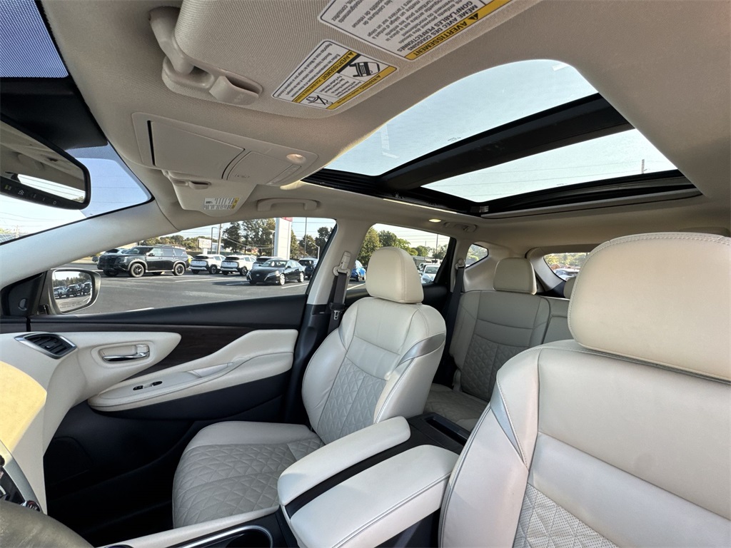 2020 Nissan Murano Platinum photo 21