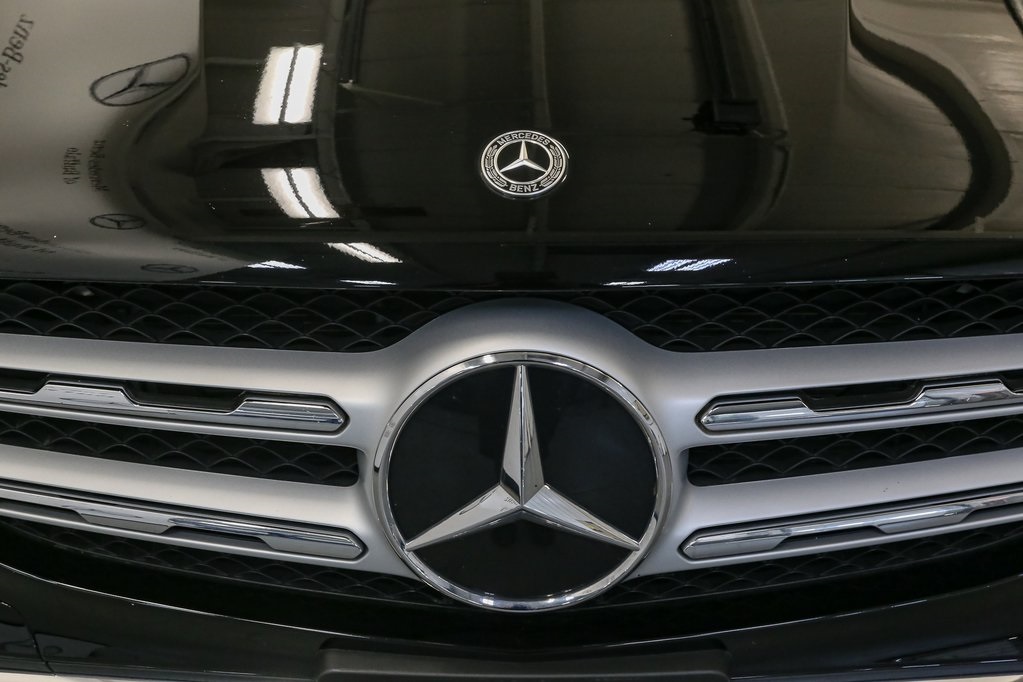 2022 Mercedes Benz GLC 300 4MATIC photo 4