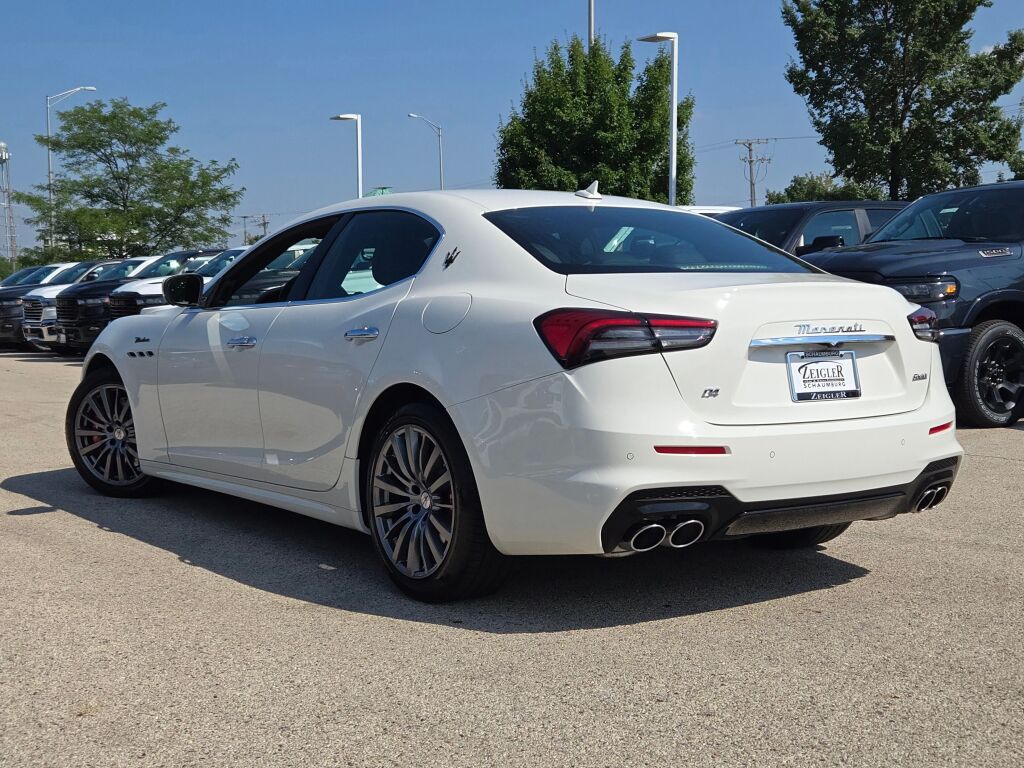 2022 Maserati Ghibli Modena Q4 photo 14