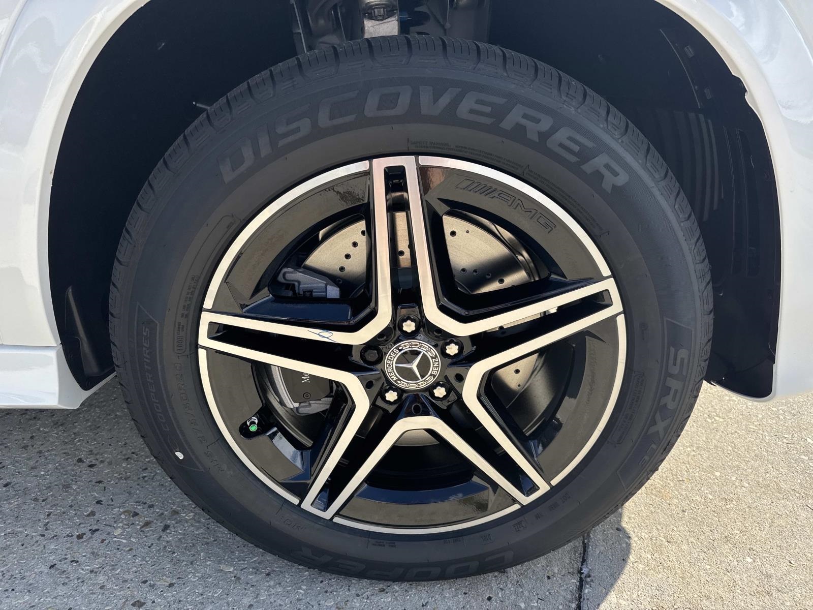 2026 Mercedes Benz GLE 350 4MATIC photo 2