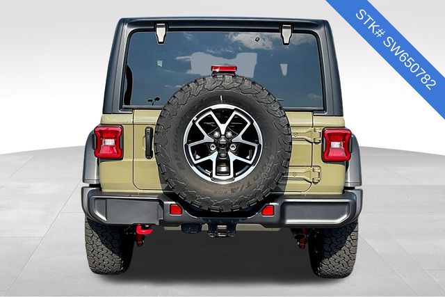 2025 Jeep Wrangler Rubicon photo 4